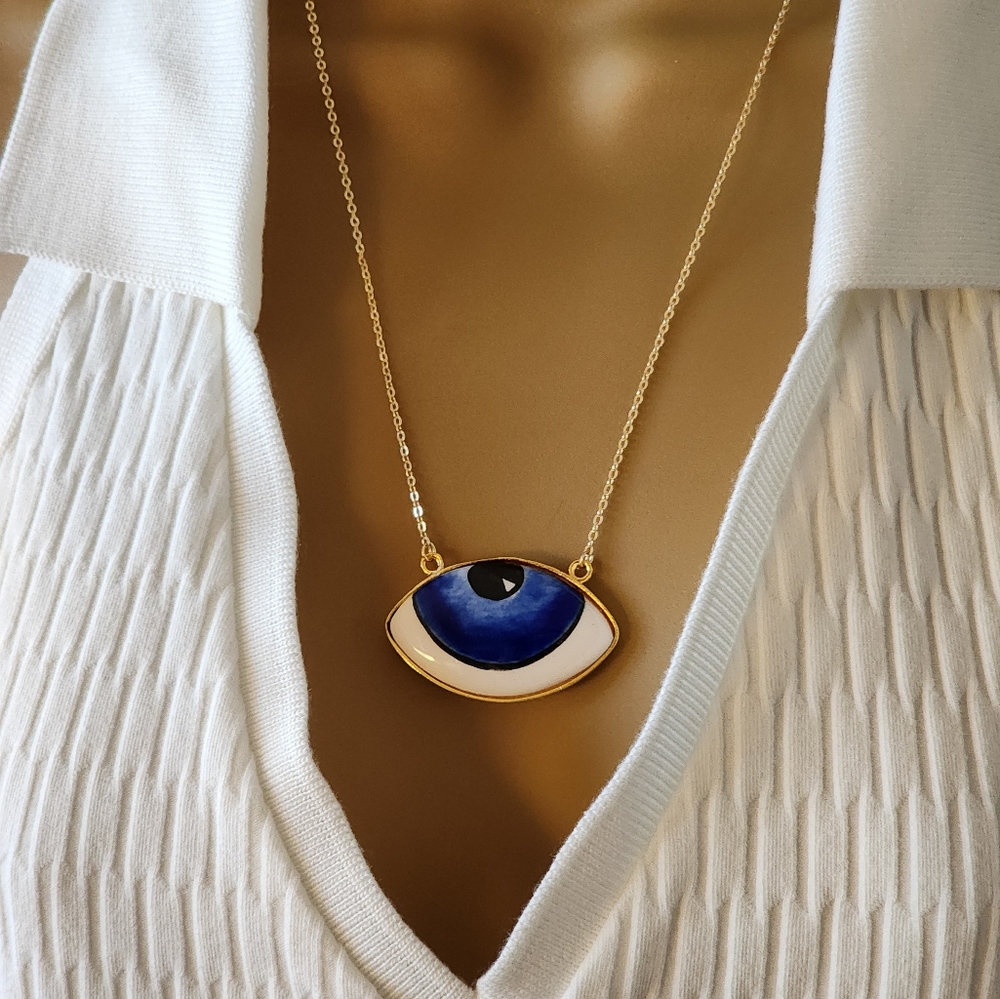 Necklace - Picture 5 of 6